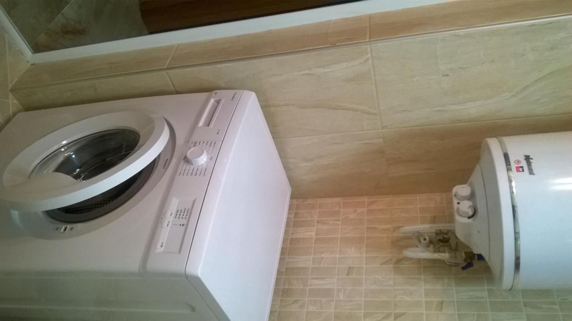 Apartamenti Zhelezovi Pomorie Eksteriør billede