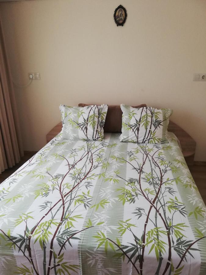 Apartamenti Zhelezovi Pomorie Eksteriør billede