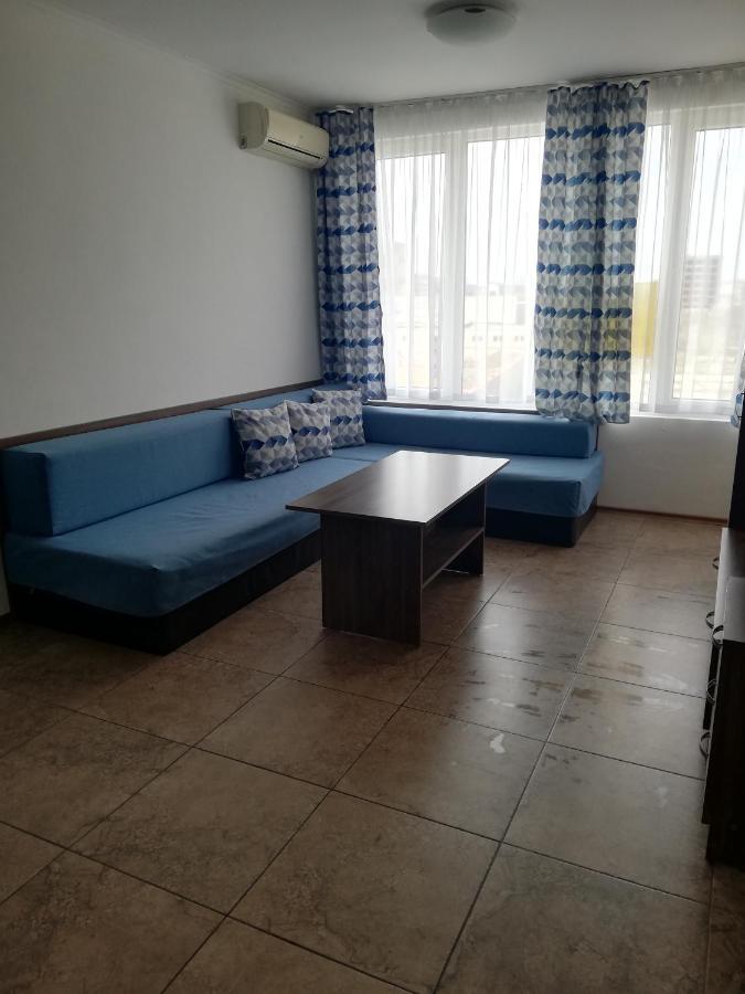Apartamenti Zhelezovi Pomorie Eksteriør billede